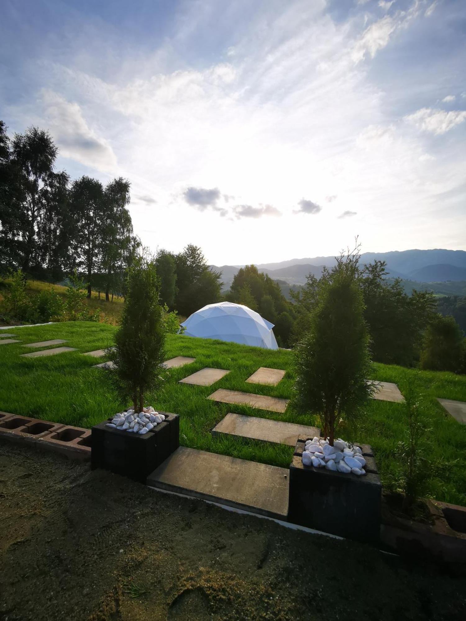 Glamping Zazen Hotel Drumu Carului Exterior foto