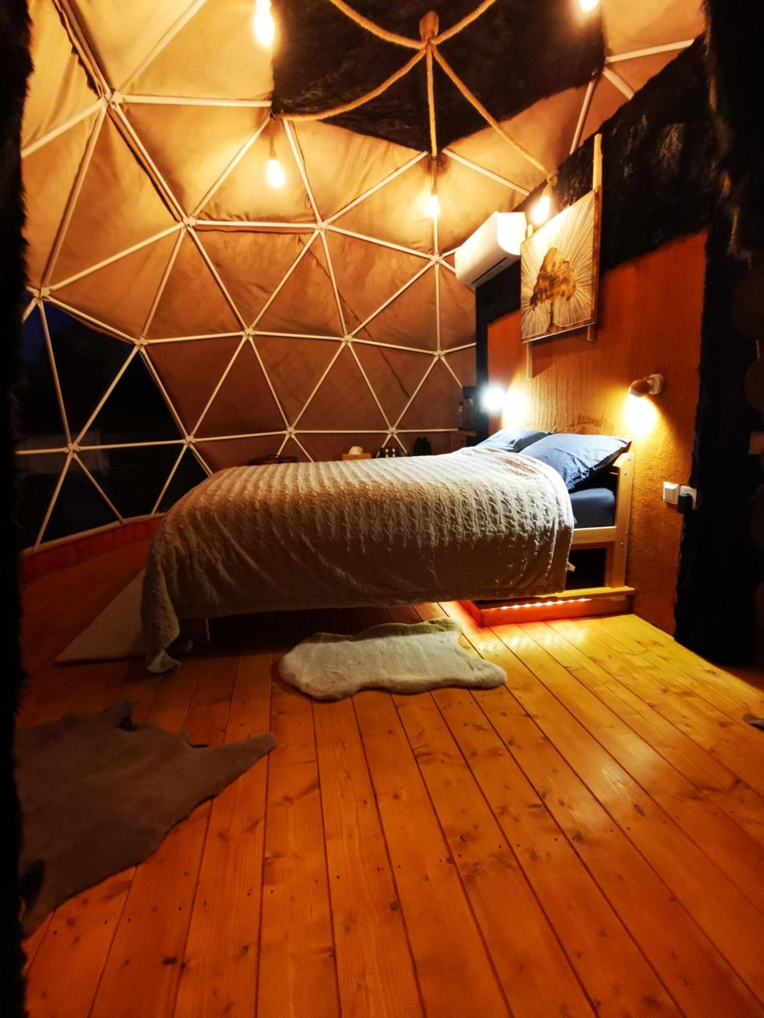 Glamping Zazen Hotel Drumu Carului Quarto foto